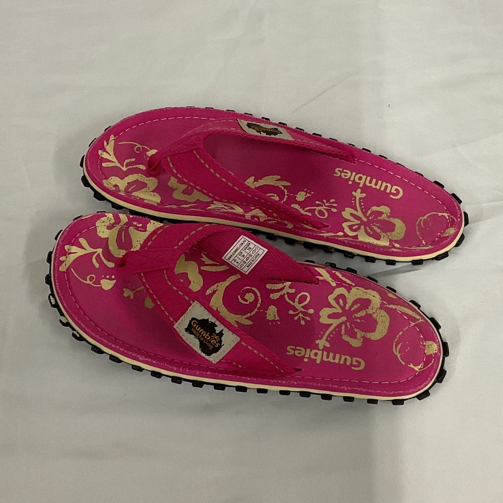 EUC Woman’s Gumbies flip flops